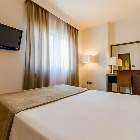 Don Juan Hotell 3*