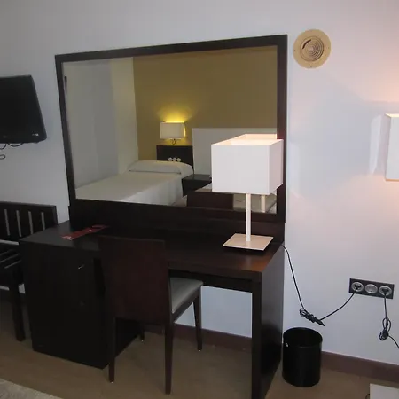 Hotel Don Juan 3*
